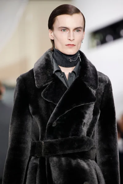 Look 6